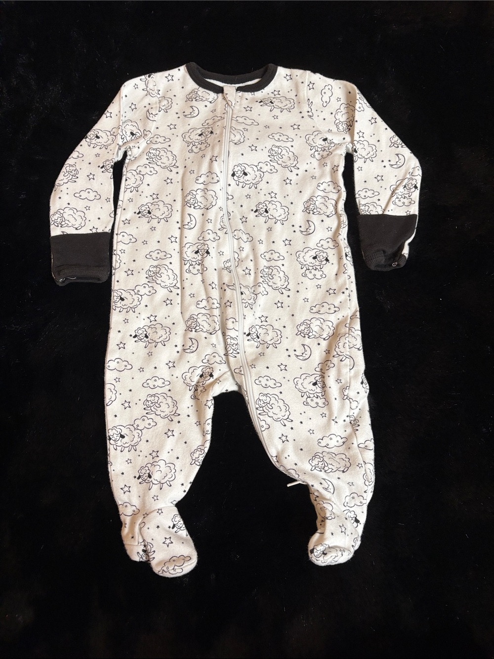 wonder nation Cream and Black Cloud Print Footie